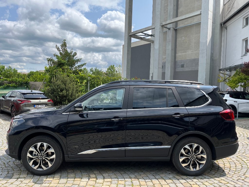 Vozidlo SWM G5 PRO