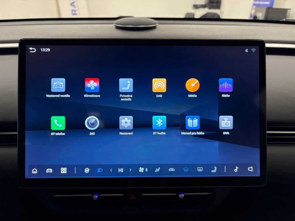 Vozidlo SWM G1 PRO